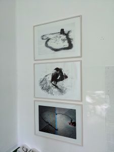 Ausstellungsansicht Parallel Vienna 2021 der Galerie Schloss Parz mit Isa Stein