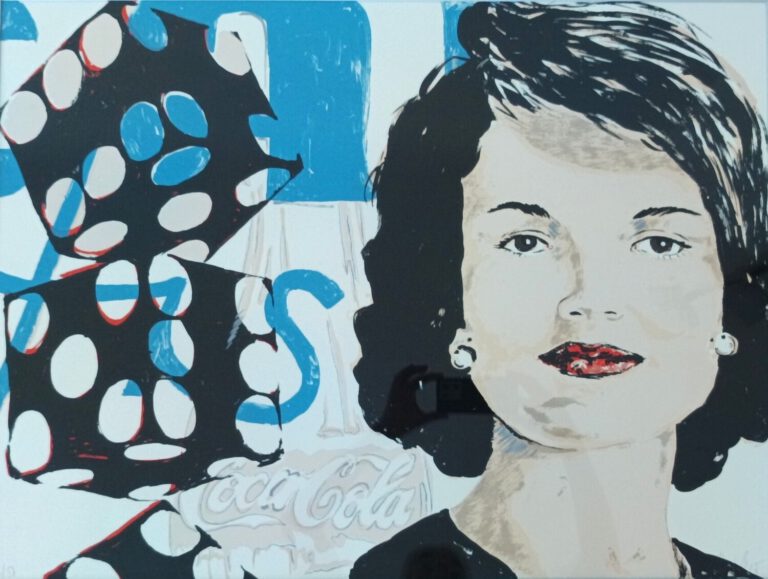 Jackie 32/50