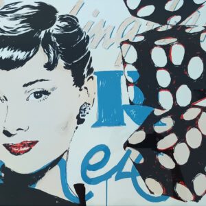Audrey 32/50